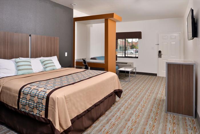 Scottish Inn & Suites - كونرو المظهر الخارجي الصورة