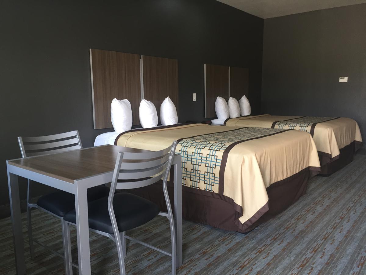Scottish Inn & Suites - كونرو المظهر الخارجي الصورة